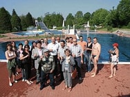 Die französiche Delegation im Freibad