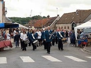 Festzug in Béville